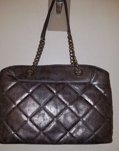 Nine west silver quilted handbag